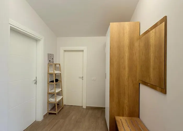 호텔 1-bedroom & 2-bedroom , By-delmar *